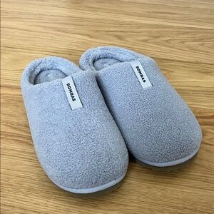Bombas Women’s Sunday Light Gray Slippers size 10